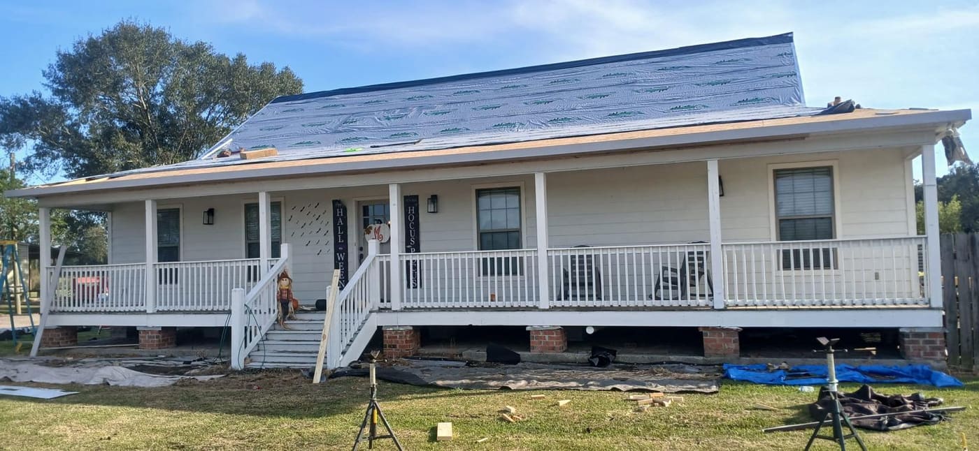 The house on tear-off day